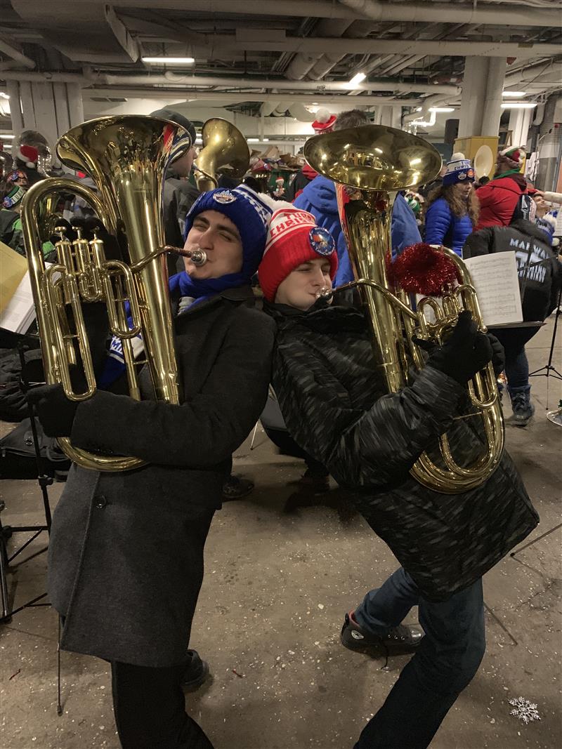 Deer Park Musicians Take Up Tubas For Nyc Christmas Concert