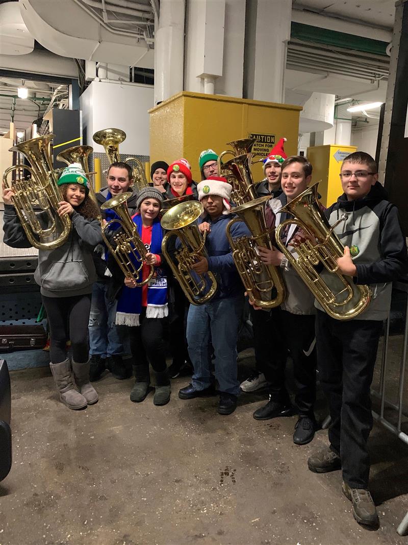 Hs And Frost Musicians Perform At Nyc S Tuba Christmas Concert
